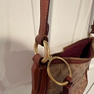 COACH SHOULDER BAG!!!